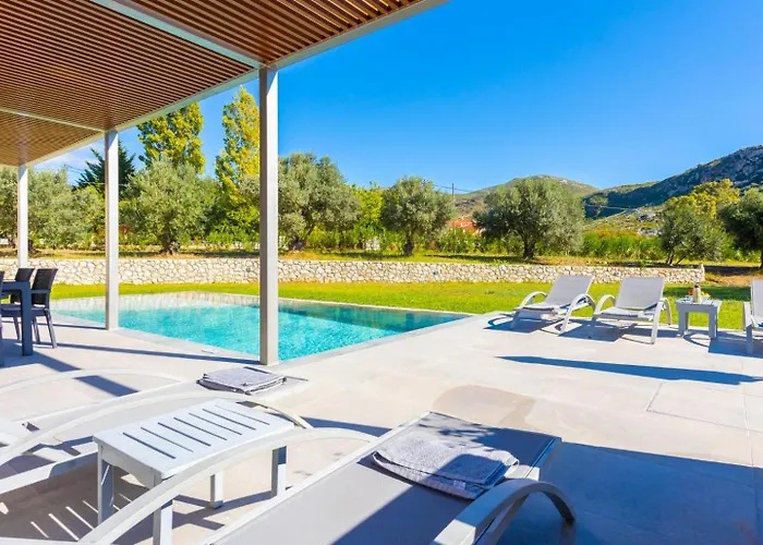 Ersi Villa